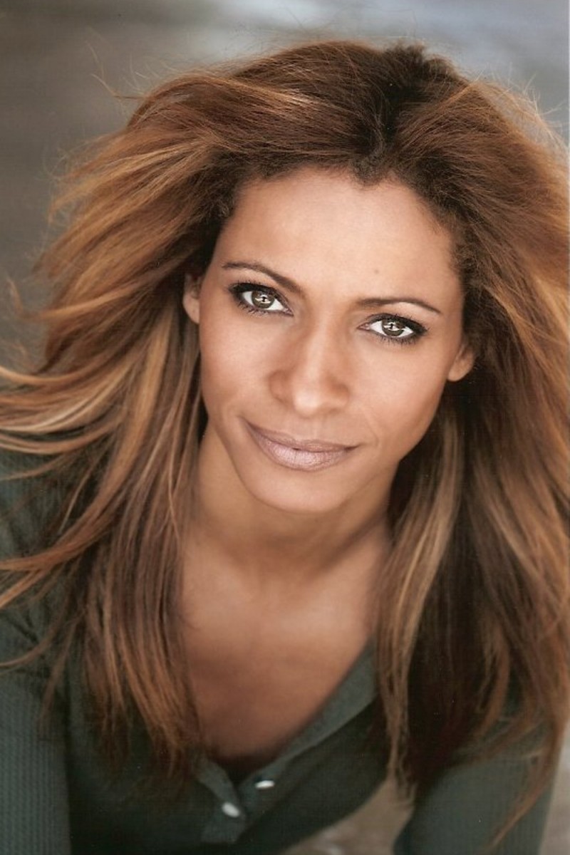 Michelle Hurd pics photo Michelle Hurd